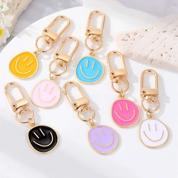 Smiley Face Keychains - Picture 3 of 3